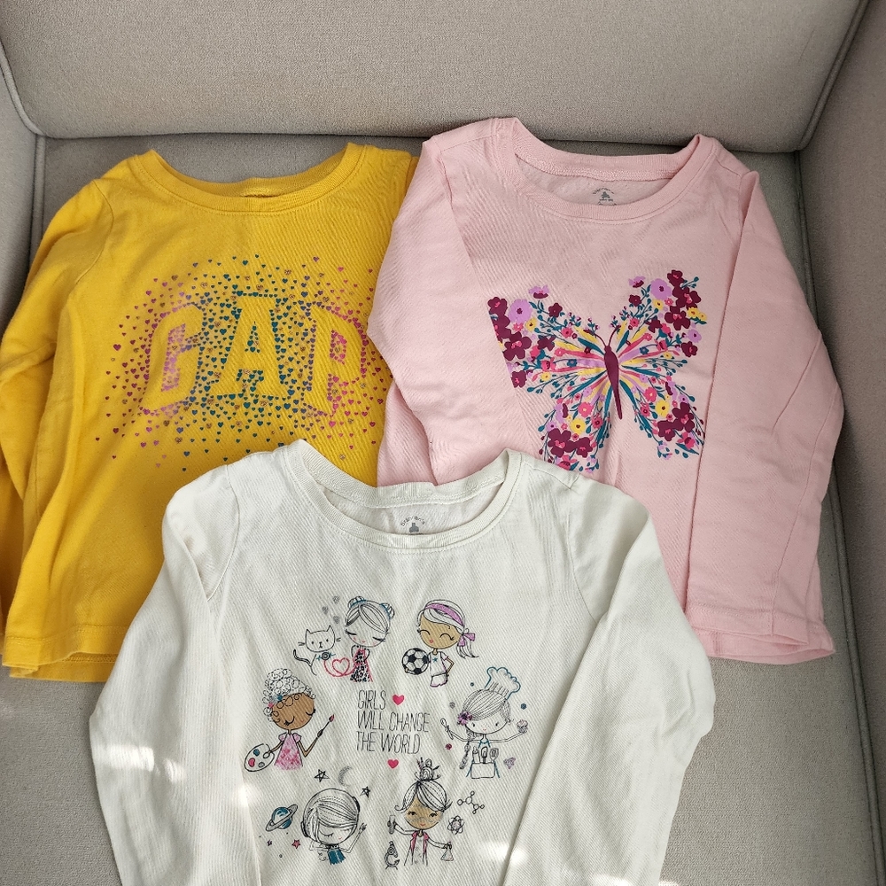 Long sleeved tops - size 3T